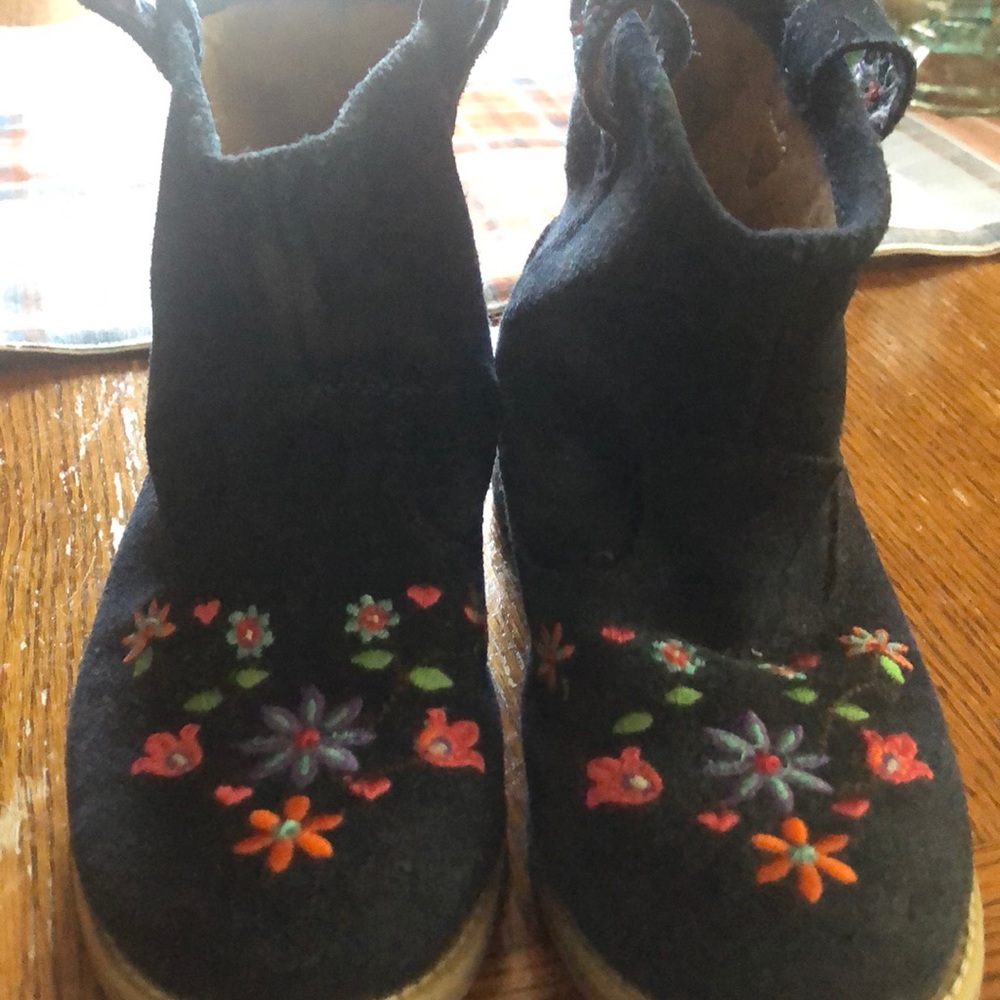 Hanna Andersson boots little girls